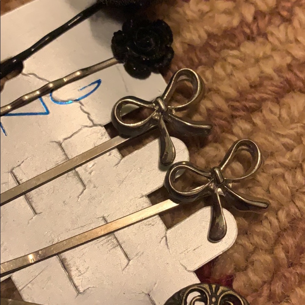 NEW 5 FASHION BOBBBY HAIR PINS